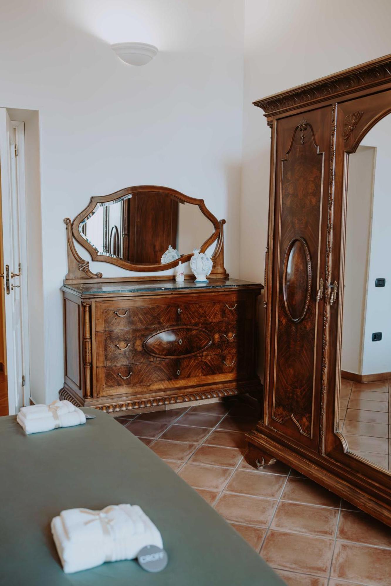San Gregorio Luxury Apartments نابولي المظهر الخارجي الصورة